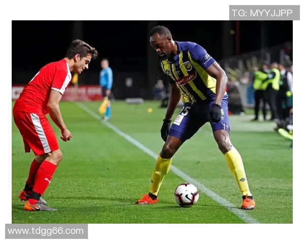 博尔特与足球球星的跨界友谊与合作探索